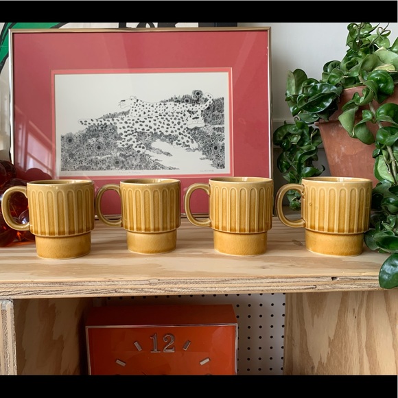 Vintage 70s Brown Japanese Stacking Coffee Mugs - Picture 2 of 6